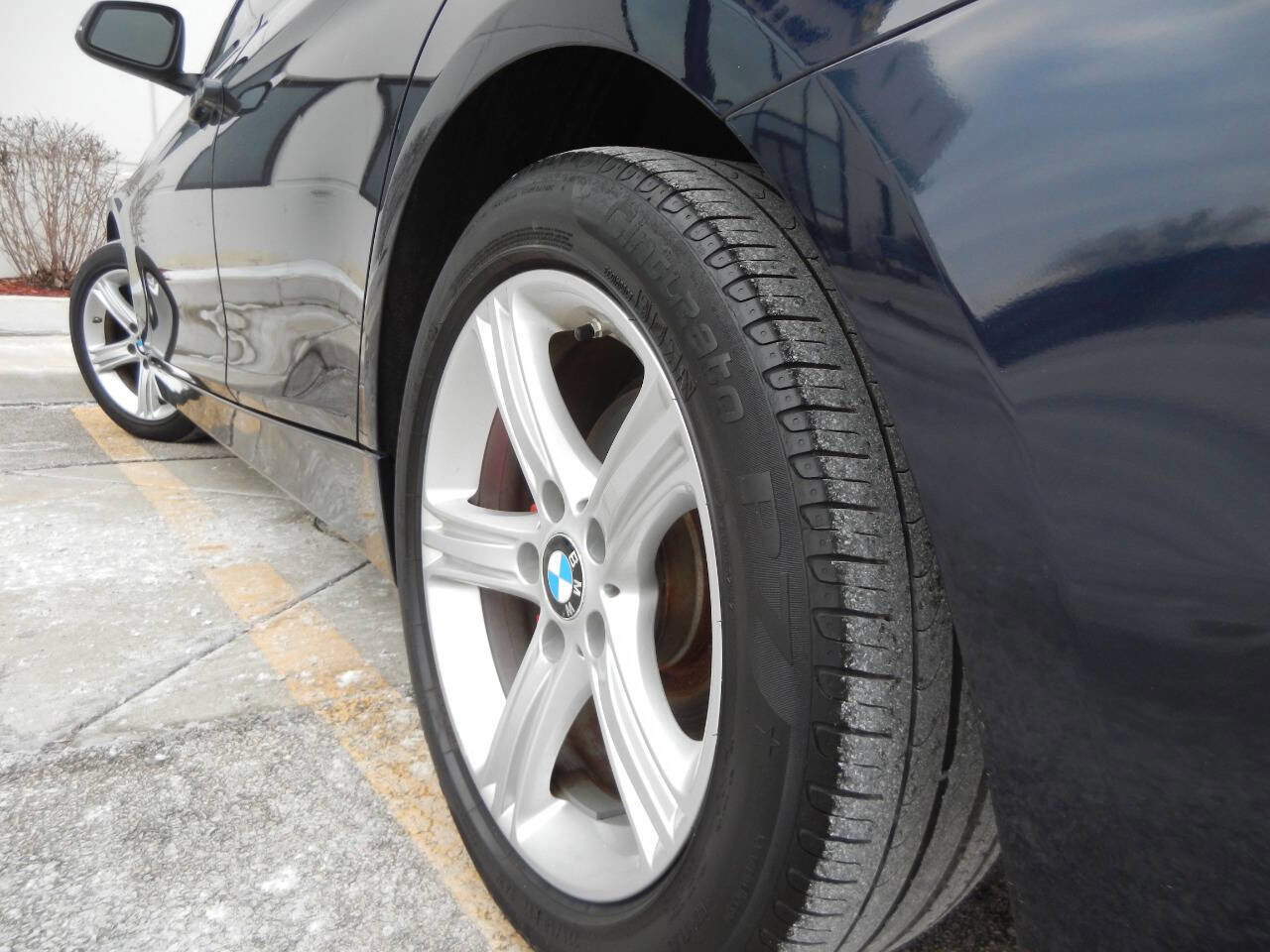 Used 2014 BMW 320i Sedan RWD image 14