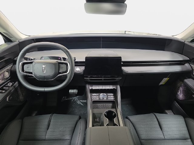 New 2026 Lincoln Nautilus Reserve AWD/4WD image 9