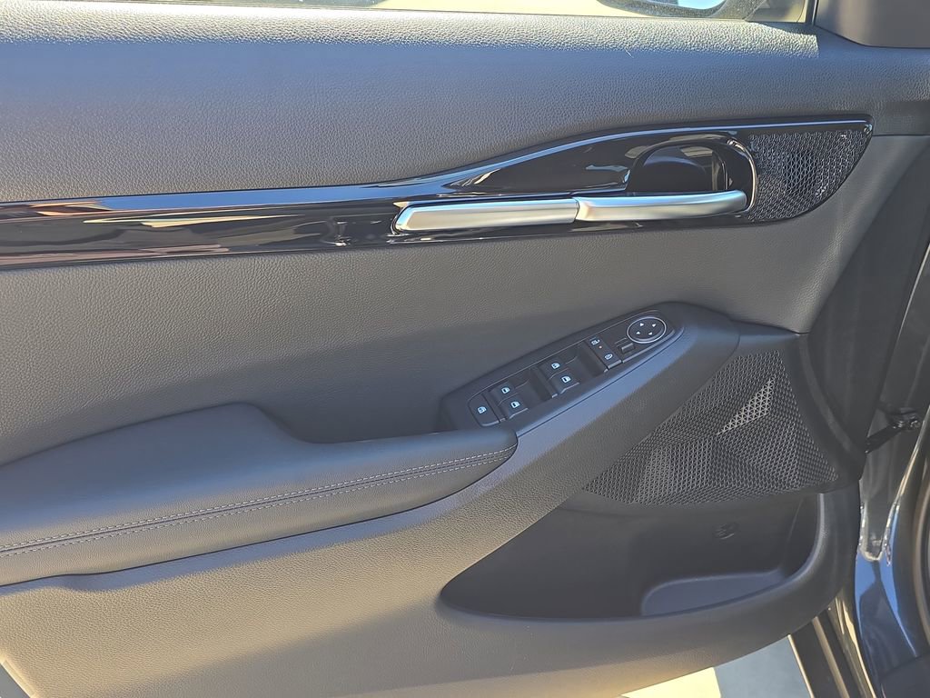 New 2026 Kia Seltos S image 17