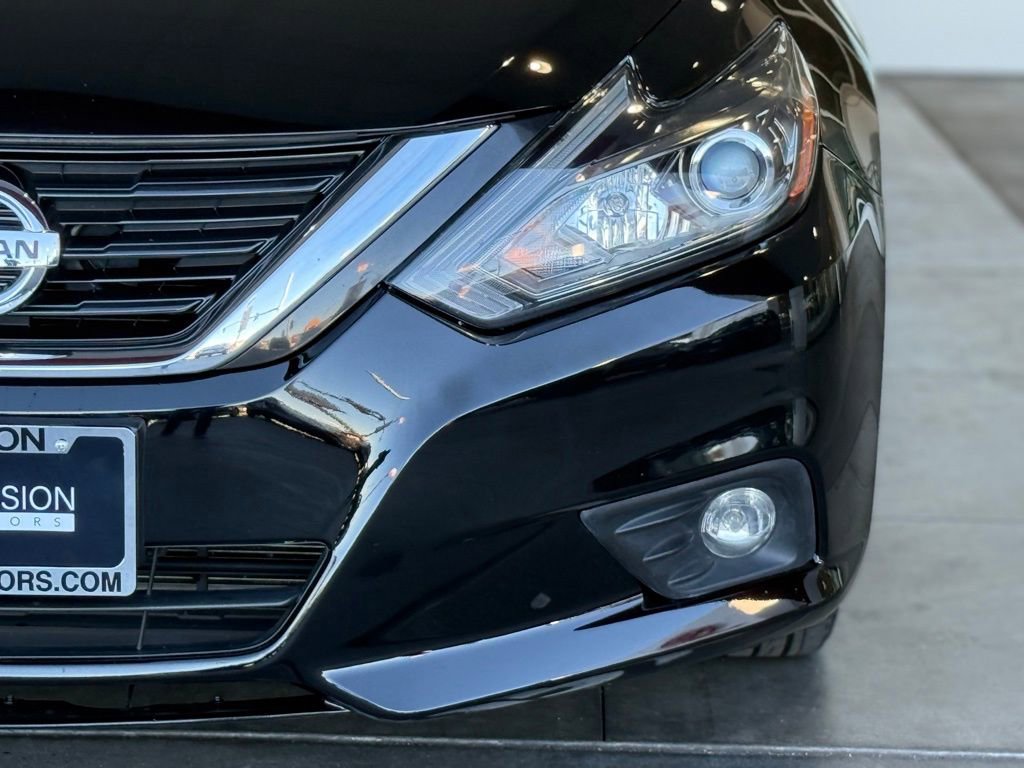 Used 2018 Nissan Altima 2.5 SR w/ SR Special Edition image 5