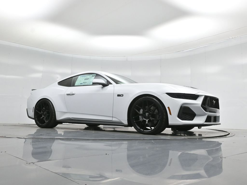 New 2026 Ford Mustang GT RWD image 3