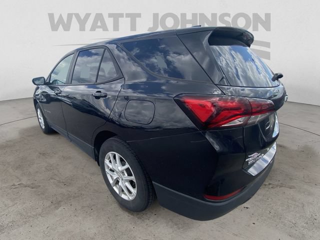 Used 2024 Chevrolet Equinox LS w/ LS Convenience Package AWD/4WD image 6