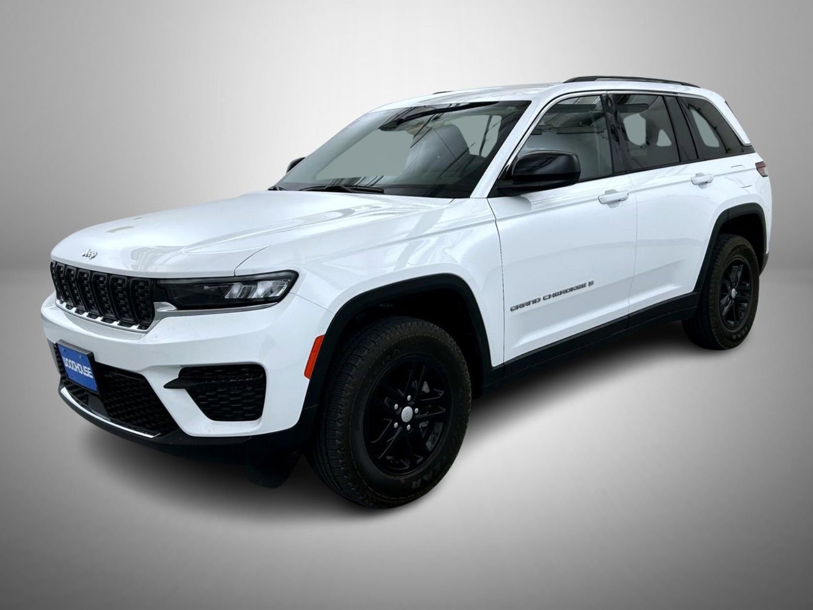 Certified 2023 Jeep Grand Cherokee Laredo AWD/4WD image 1