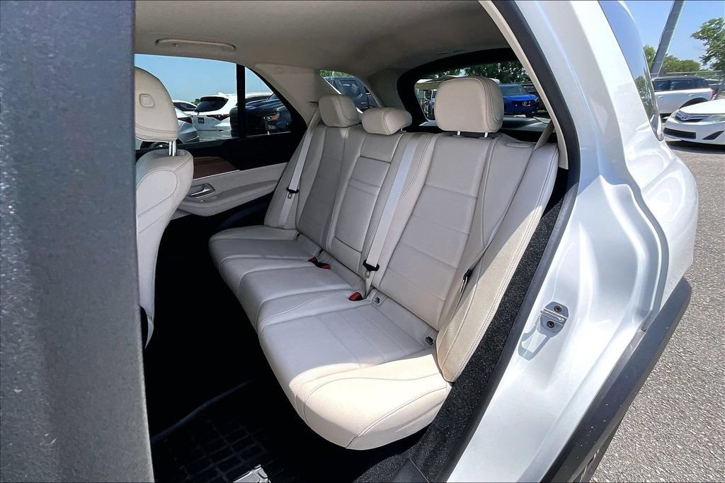 Used 2025 Mercedes-Benz GLE 350 4MATIC image 34