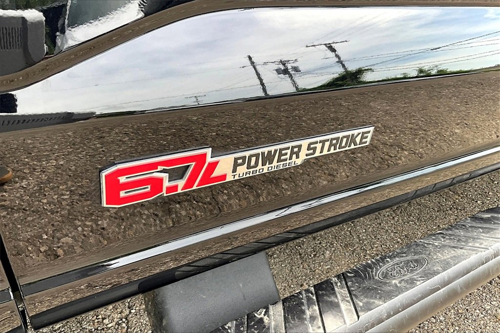 Certified 2025 Ford F250 Lariat image 8