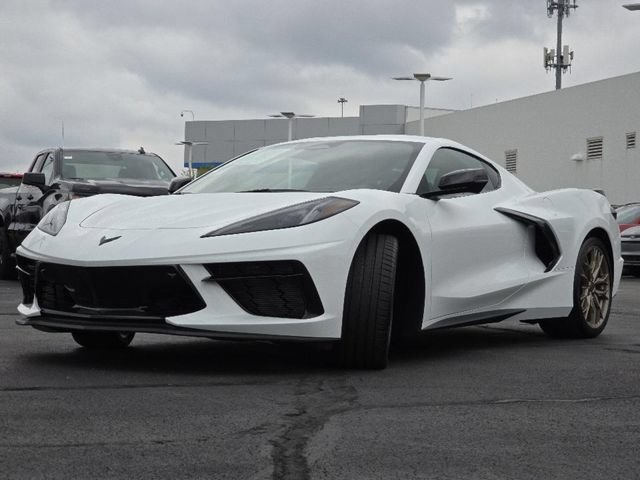 Used 2024 Chevrolet Corvette Stingray Premium Cpe w/ Z51 Performance Package RWD image 16