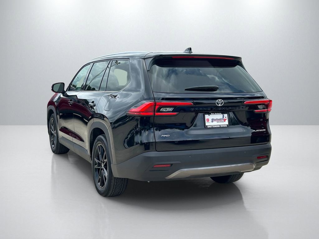Used 2024 Toyota Grand Highlander AWD image 7