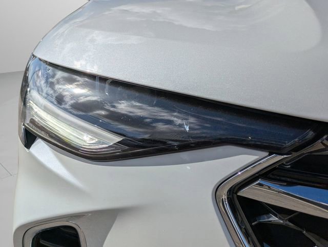 Used 2023 Buick Envision Avenir image 13