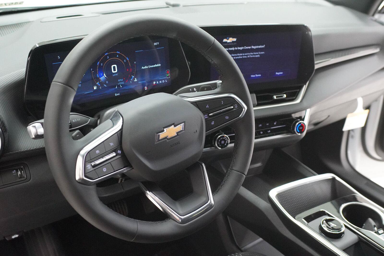 New 2027 Chevrolet Equinox LT FWD image 8