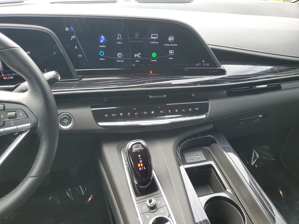 Used 2023 Cadillac Escalade Sport w/ Touring Package image 17