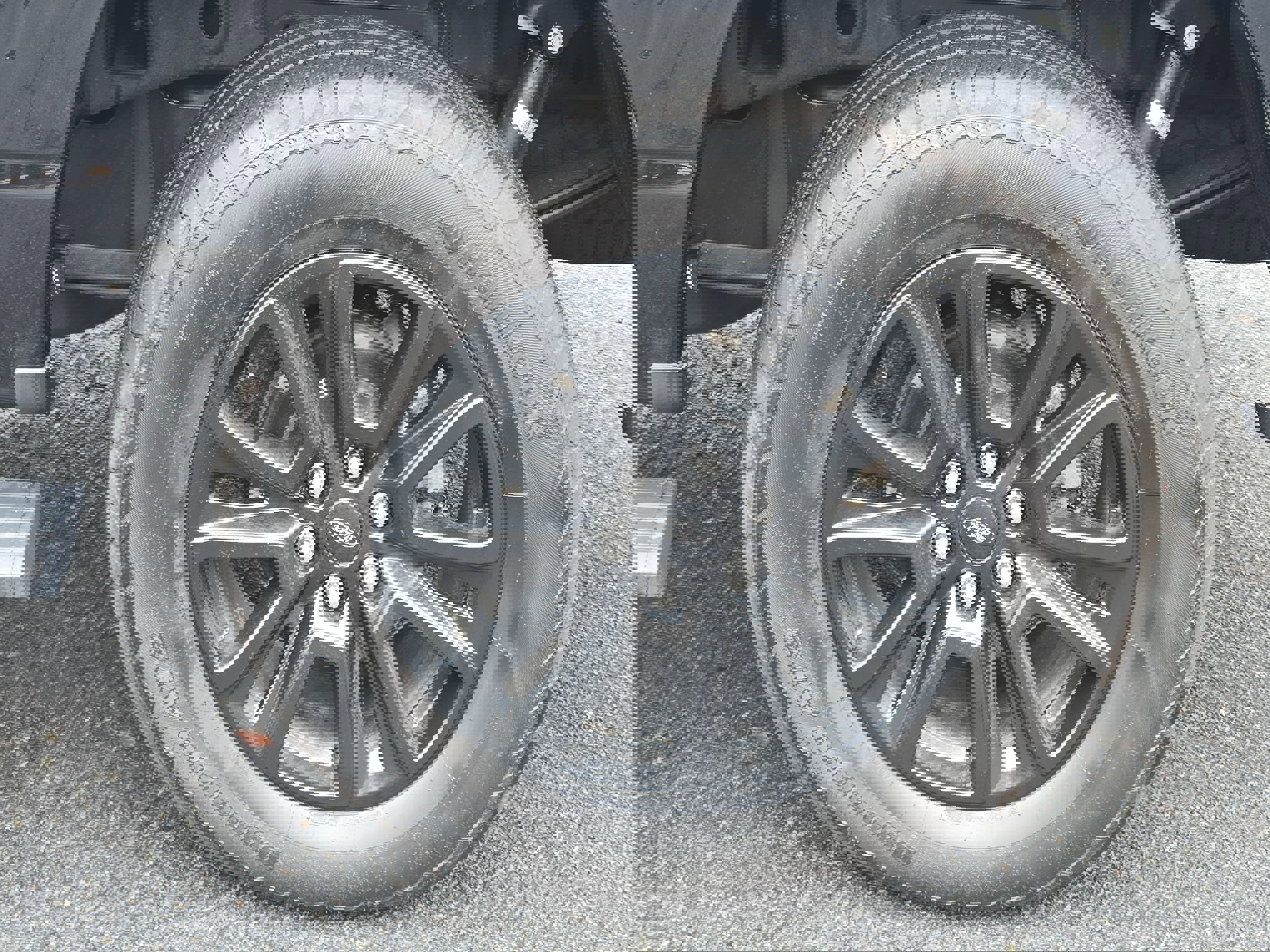 Used 2025 Ford F150 Platinum w/ FX4 Off-Road Package image 32