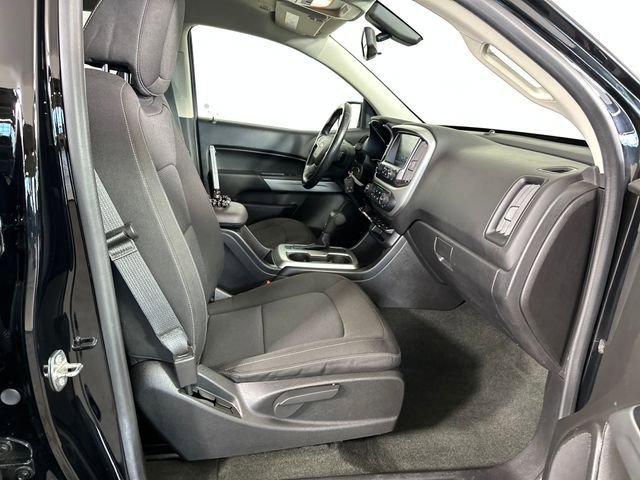 Used 2016 Chevrolet Colorado LT w/ LT Convenience Package AWD/4WD image 28