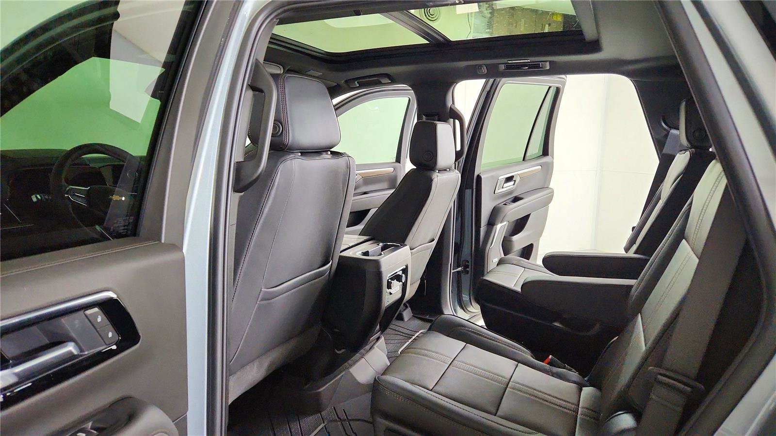 New 2026 Chevrolet Tahoe High Country w/ Sun And Tow Package image 36