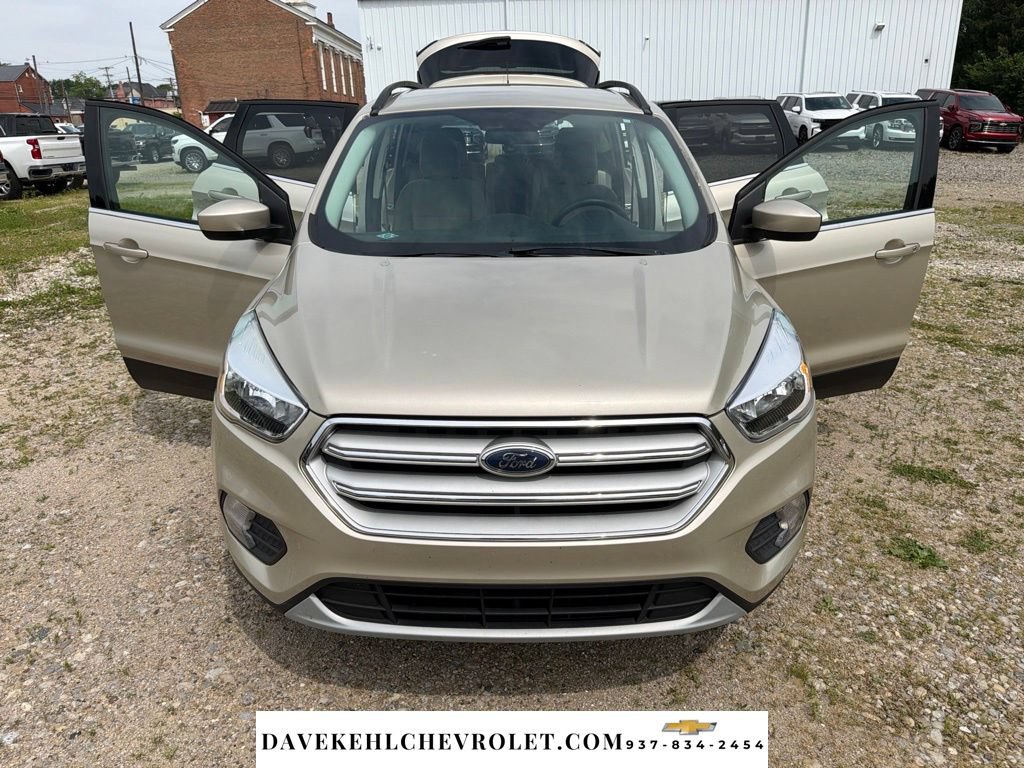 Used 2018 Ford Escape SE FWD image 30