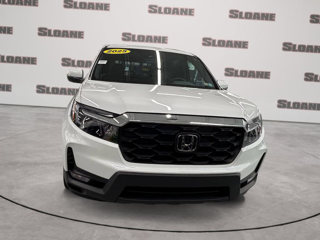Certified 2025 Honda Passport EX-L image 8