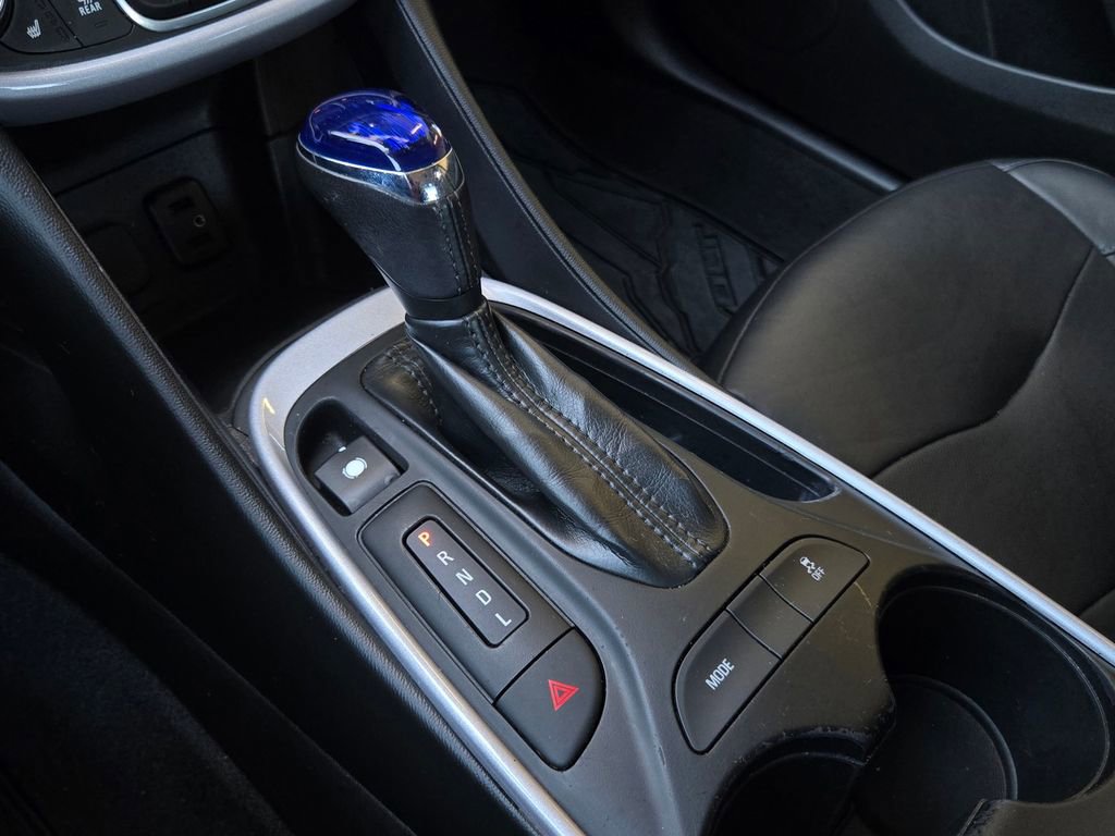 Used 2018 Chevrolet Volt LT w/ Comfort Package FWD image 18