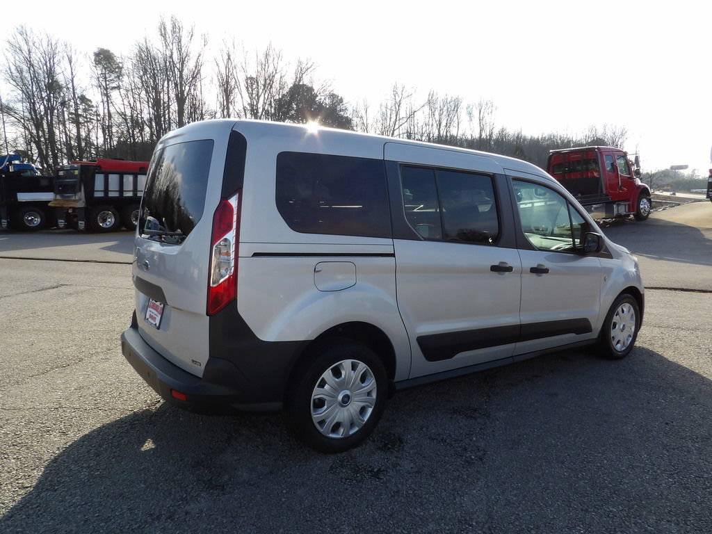 Used 2020 Ford Transit Connect XL FWD image 8