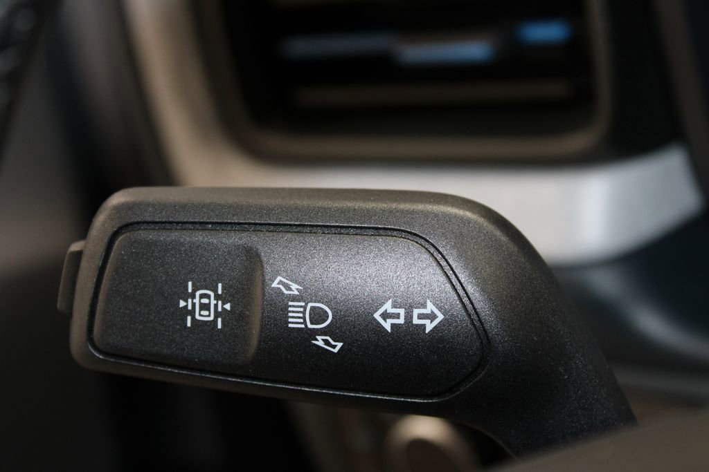 Used 2025 Ford Maverick XLT w/ XLT Luxury Package image 46