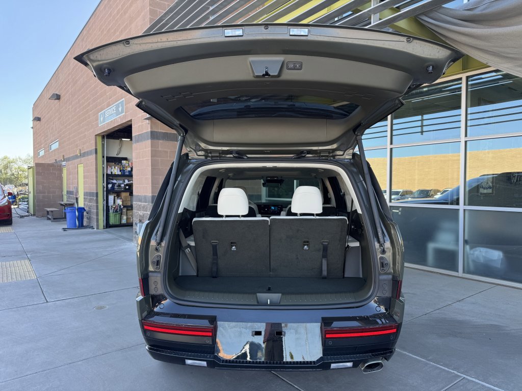 Used 2024 Hyundai Santa Fe Calligraphy image 41