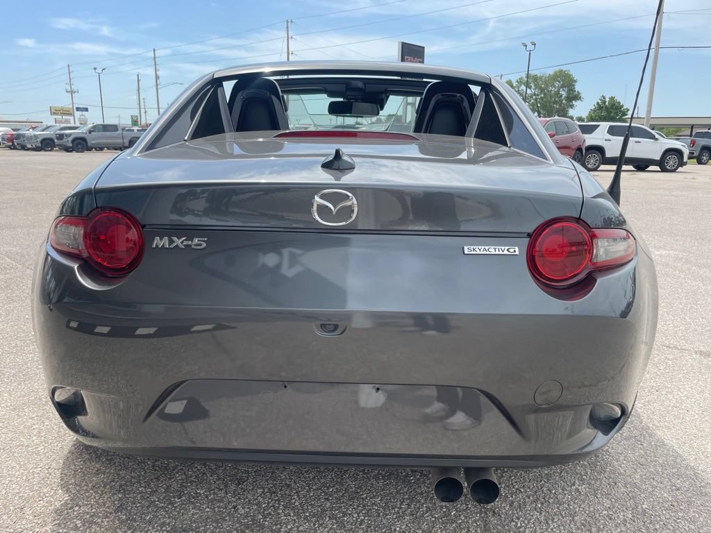 Used 2022 MAZDA MX-5 Miata RF Grand Touring RWD image 4