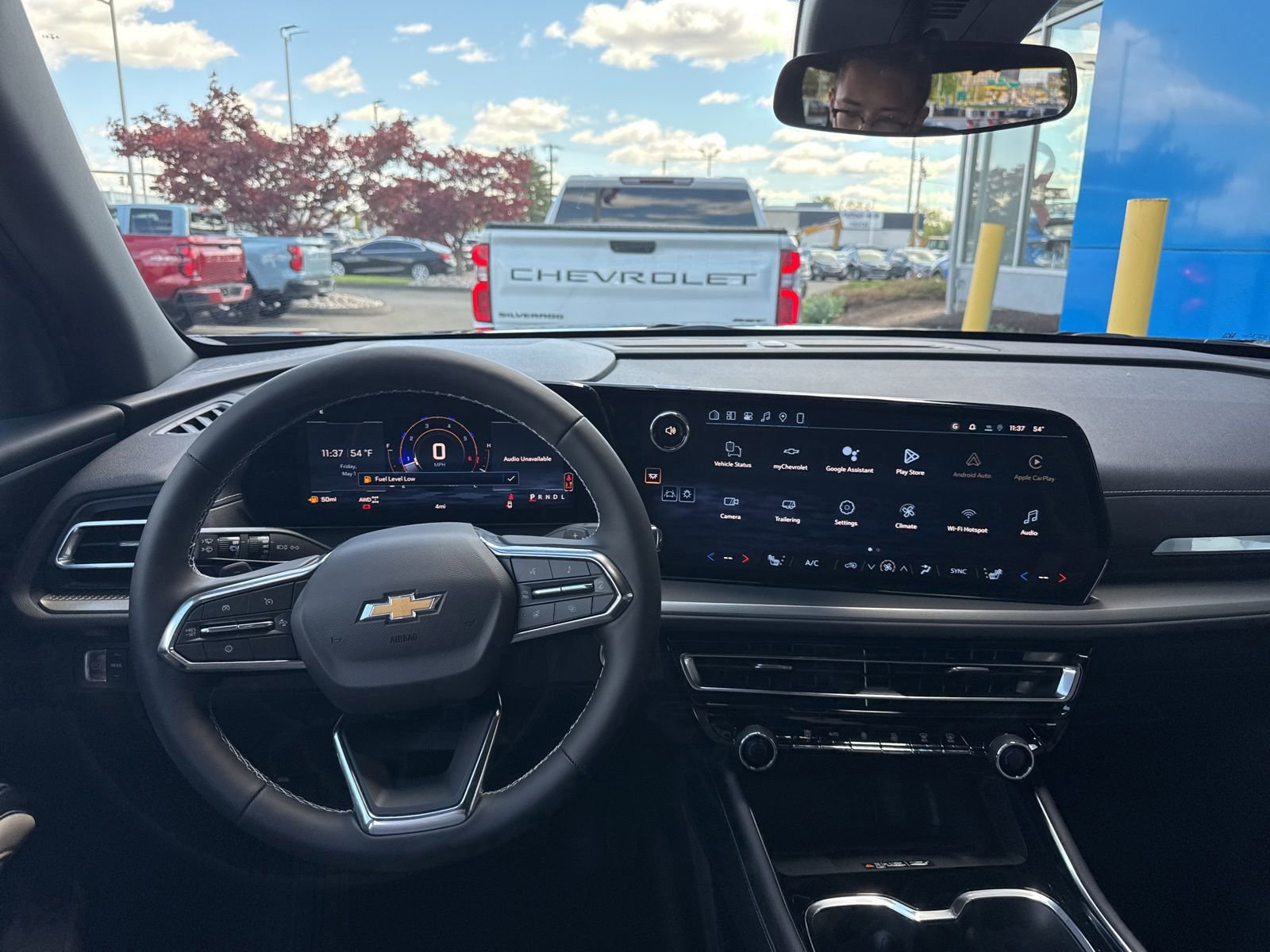 New 2026 Chevrolet Traverse LT AWD/4WD image 2