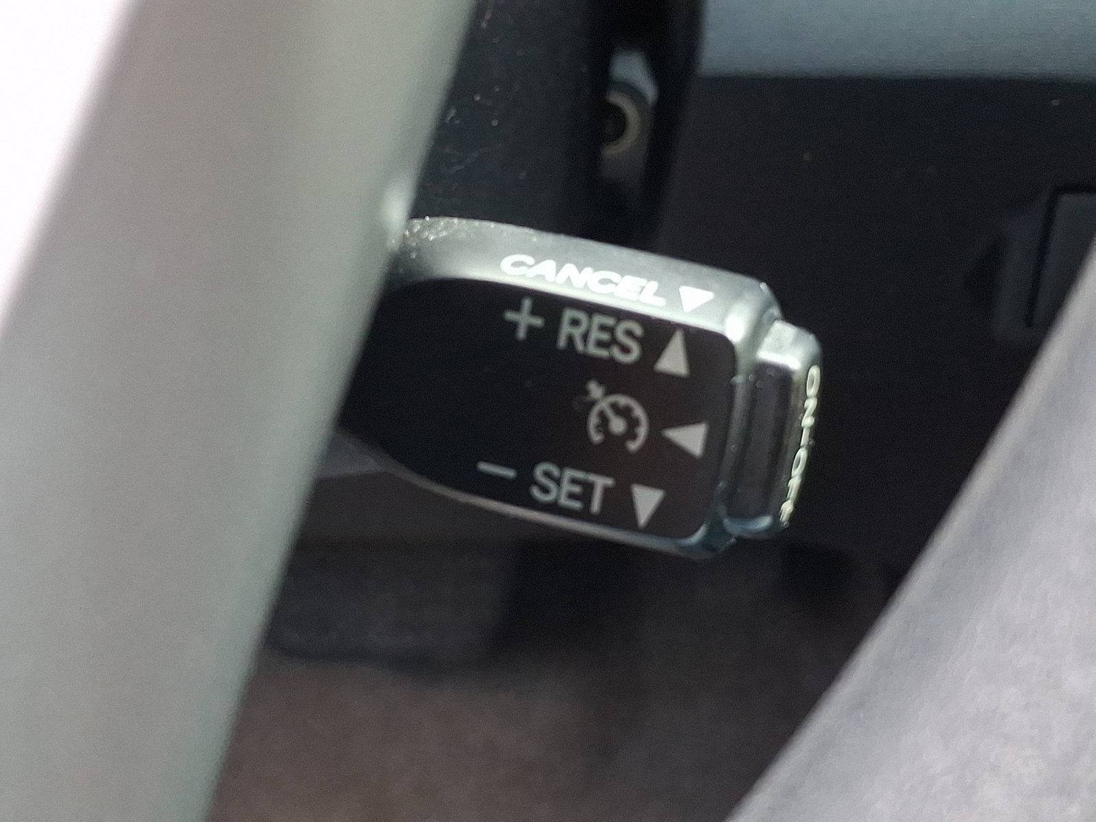 Used 2014 Toyota Prius Two FWD image 26