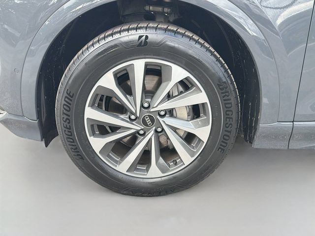 Certified 2025 Audi Q6 e-tron Premium Plus w/ Premium Plus AWD/4WD image 40
