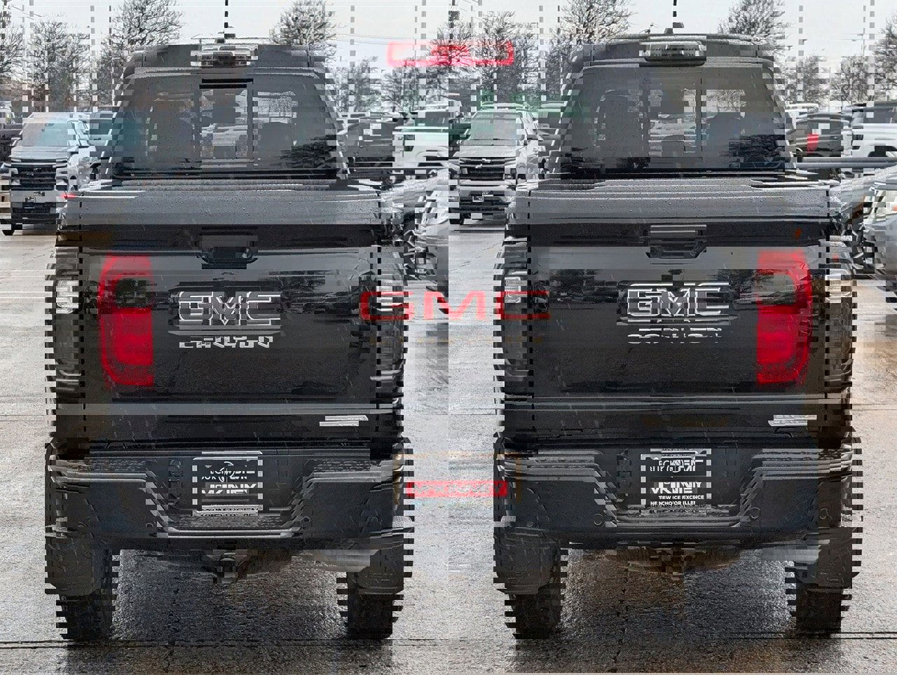 Used 2024 GMC Canyon Elevation w/ Convenience Package image 5