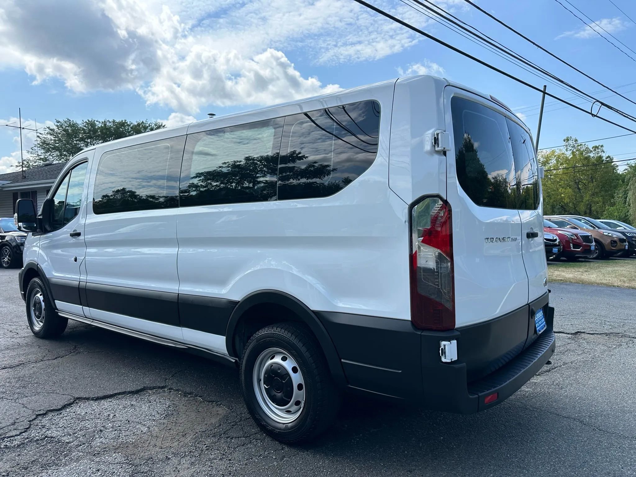 Used 2023 Ford Transit 350 XL image 6