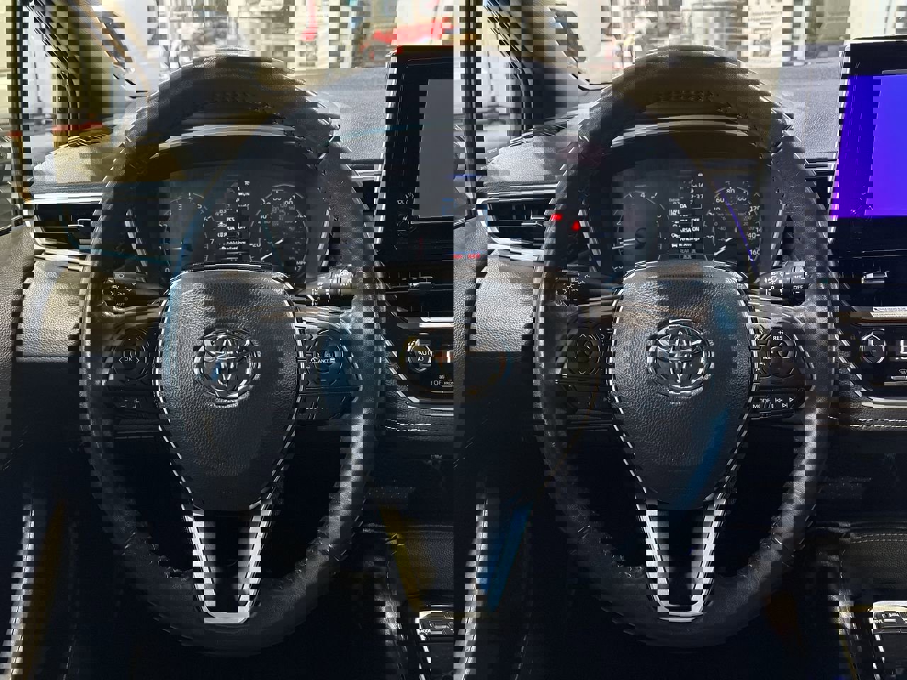 Certified 2023 Toyota Corolla SE image 14