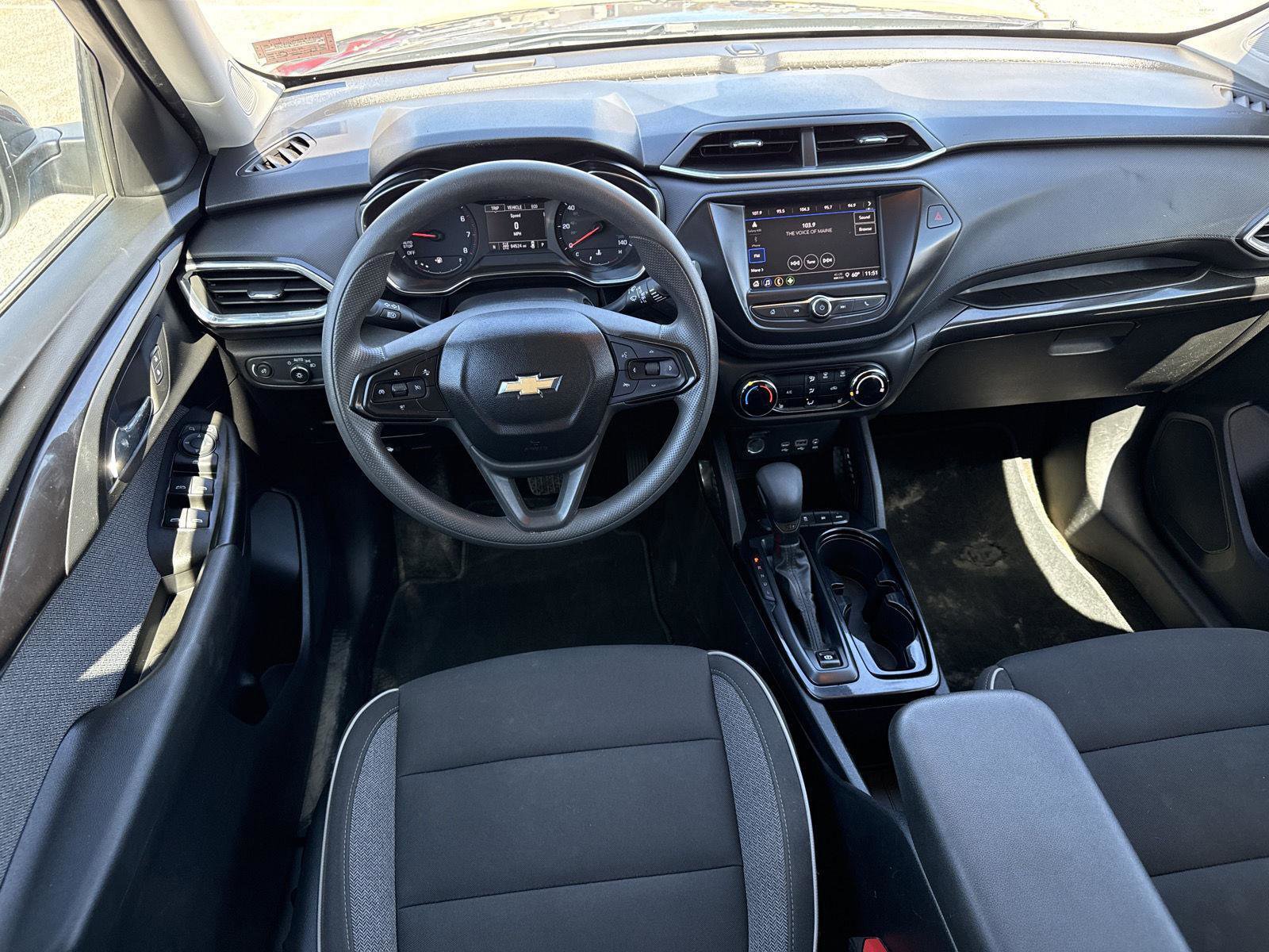 Used 2021 Chevrolet TrailBlazer LT AWD/4WD image 11