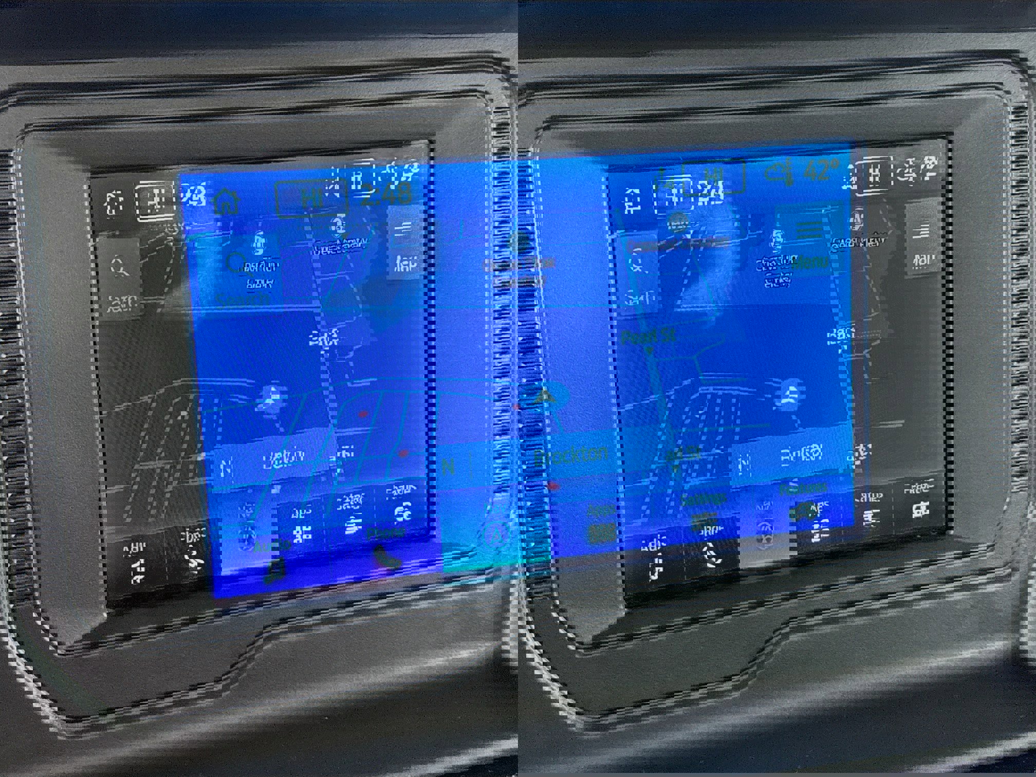 Used 2022 Ford Bronco Outer Banks image 2