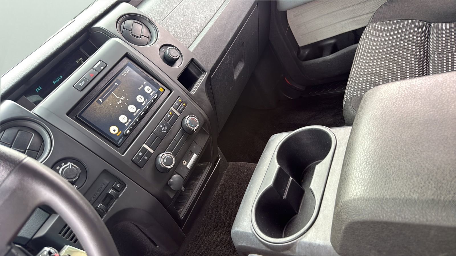 Used 2014 Ford F150 STX w/ Equipment Group 201A Mid AWD/4WD image 13