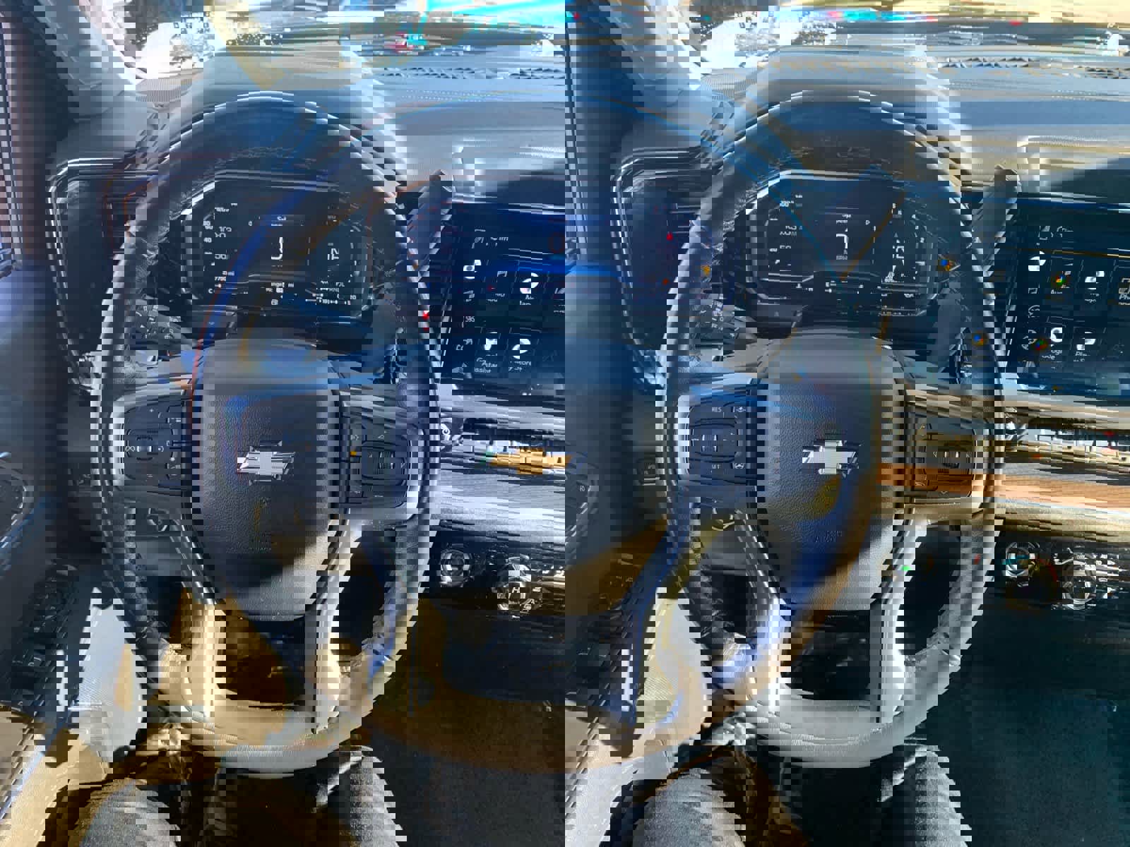 Certified 2022 Chevrolet Silverado 1500 LT image 16