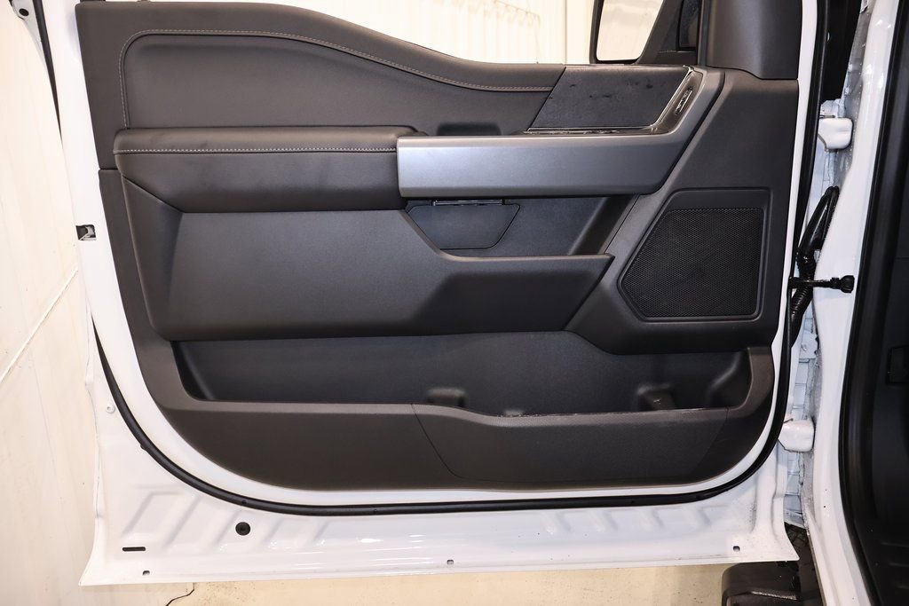 New 2026 Ford F150 XLT w/ Equipment Group 302A MID image 11