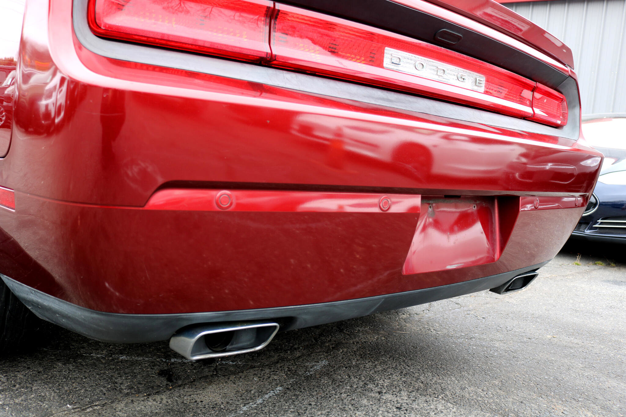 Used 2014 Dodge Challenger SXT image 11