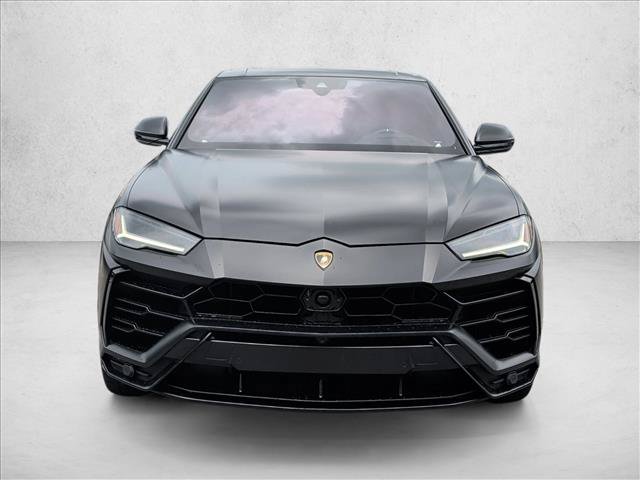Used 2022 Lamborghini Urus AWD/4WD image 2
