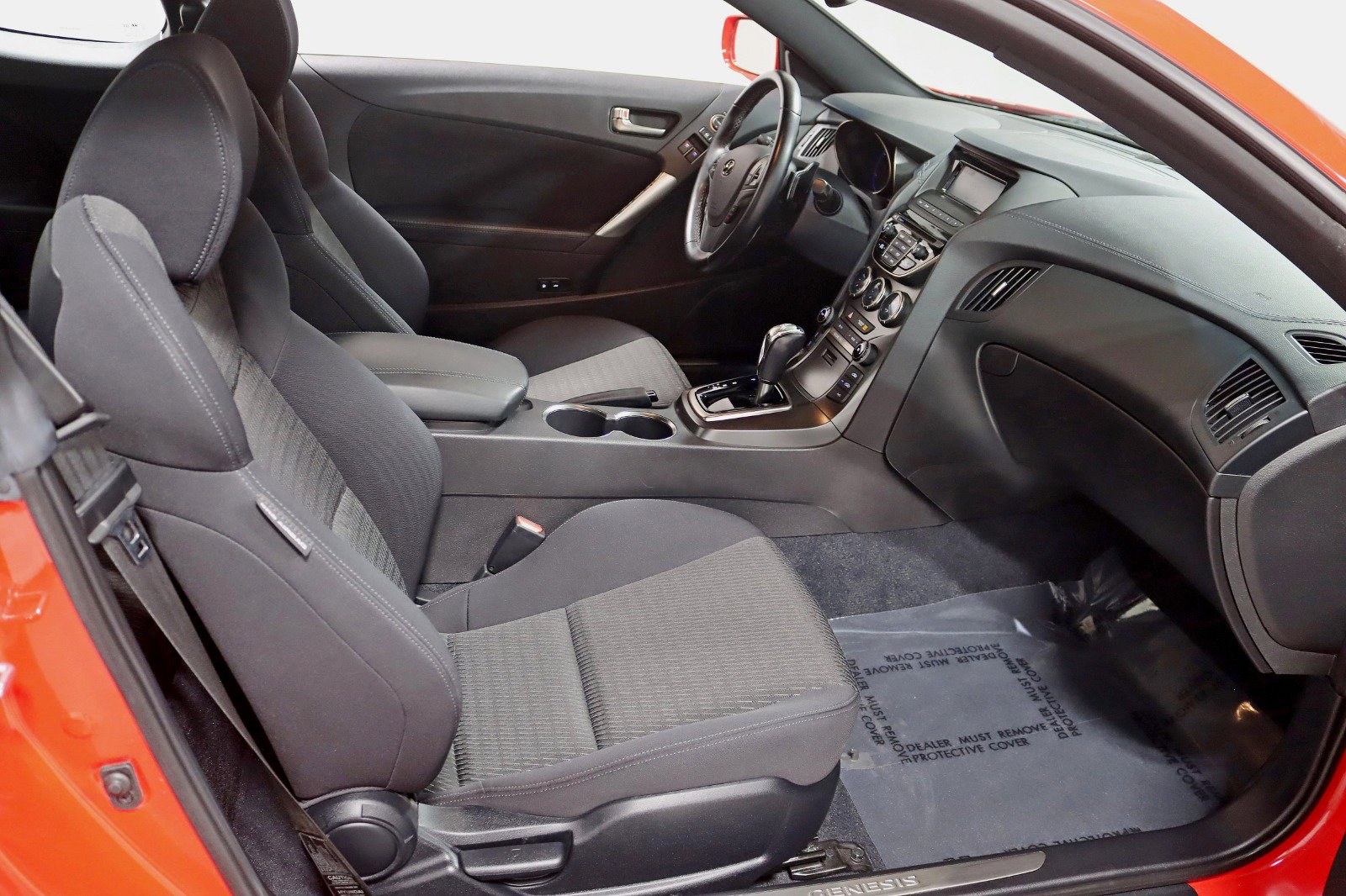 Used 2015 Hyundai Genesis 3.8 image 23