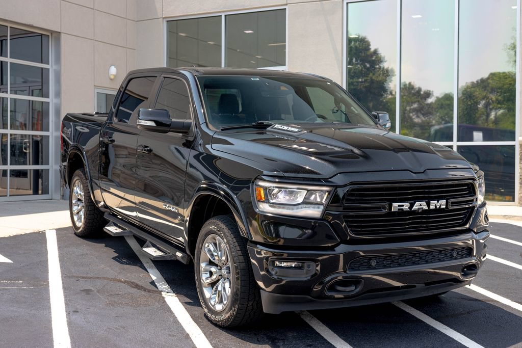 Used 2019 RAM 1500 Laramie AWD/4WD image 7