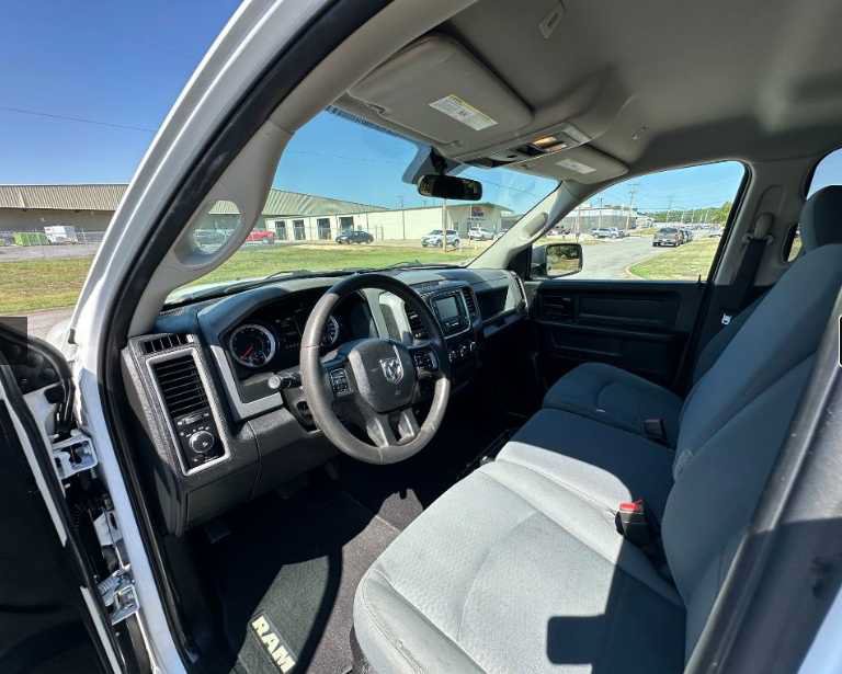 Used 2019 RAM 1500 Tradesman w/ Tradesman SXT Package AWD/4WD image 5