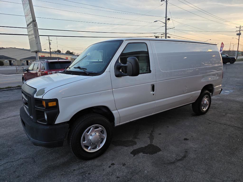 Used 2014 Ford E-150 and Econoline 150 RWD image 7