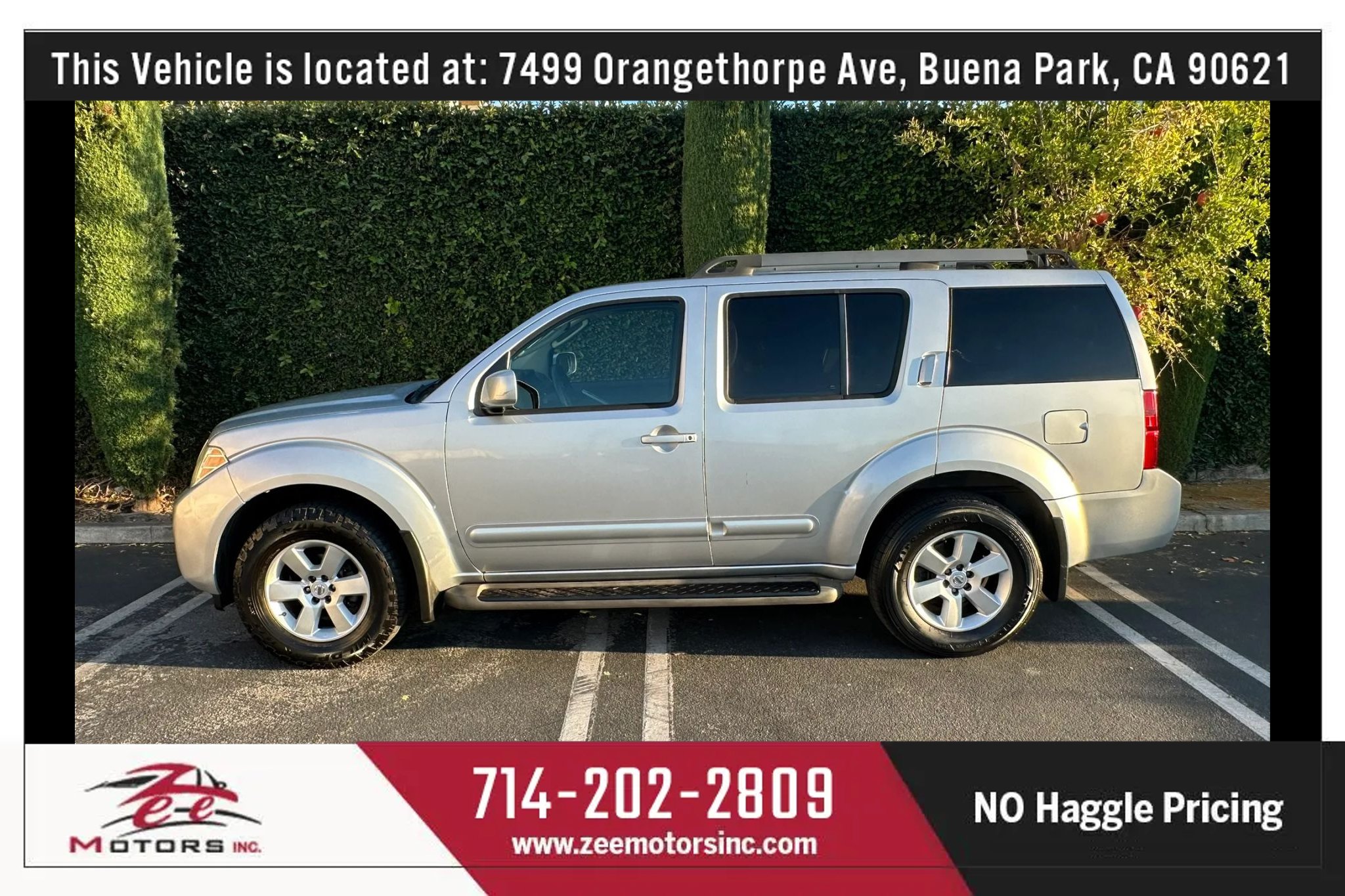 Used 2011 Nissan Pathfinder SV RWD image 10