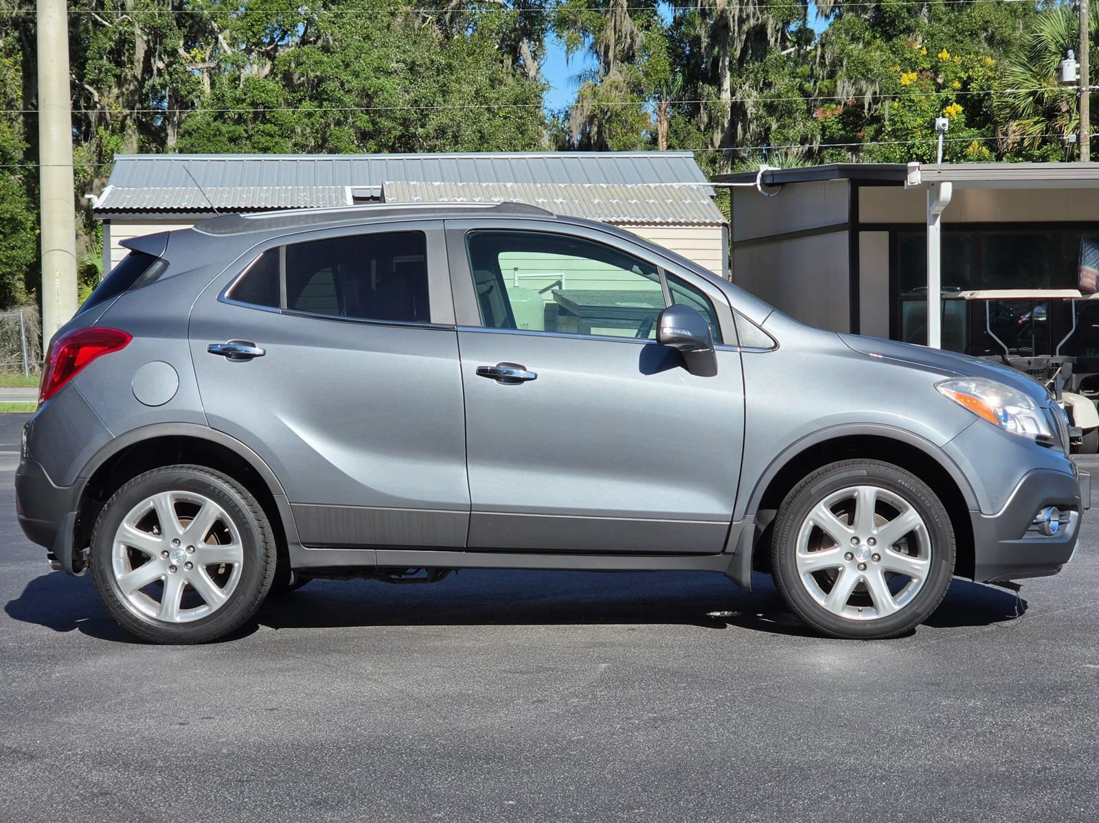 Used 2015 Buick Encore Convenience AWD/4WD image 4