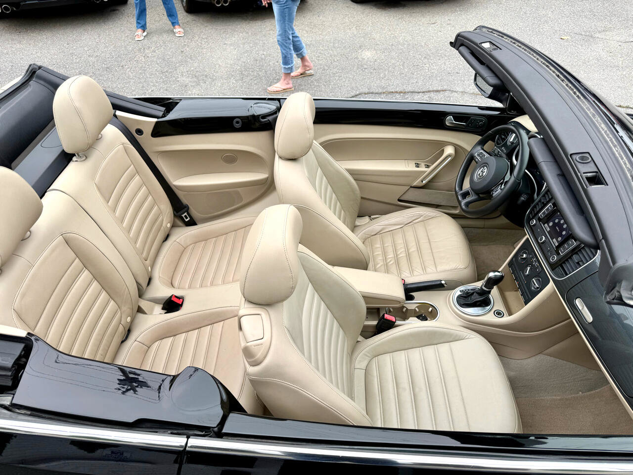 Used 2014 Volkswagen Beetle R-Line image 18