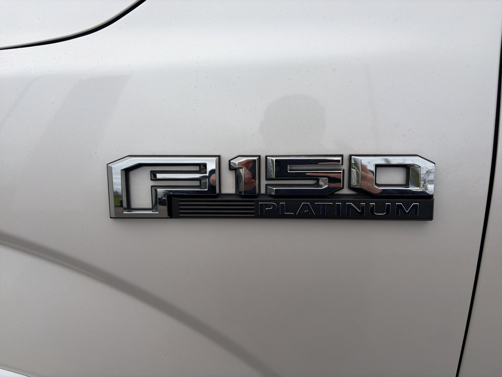 Used 2016 Ford F150 Platinum w/ Equipment Group 701A Luxury image 28