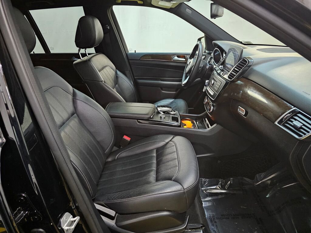 Used 2016 Mercedes-Benz GLE 350 w/ Premium Package image 11