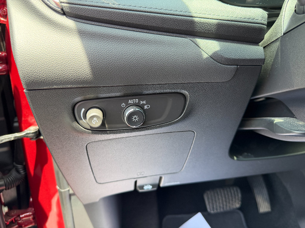 Used 2024 Buick Encore GX Preferred FWD image 28