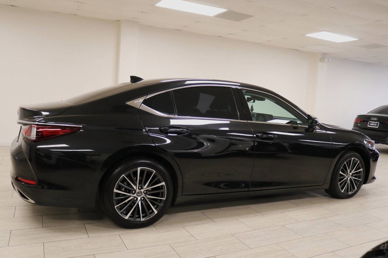 Used 2023 Lexus ES 350 w/ Premium Package image 10