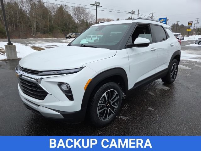 Used 2025 Chevrolet TrailBlazer LT image 4