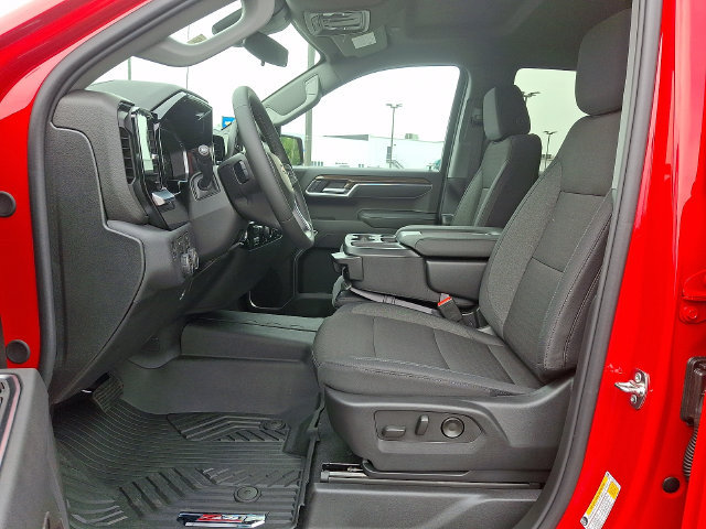 New 2026 Chevrolet Silverado 1500 LT w/ Z71 Off-Road Package AWD/4WD image 9